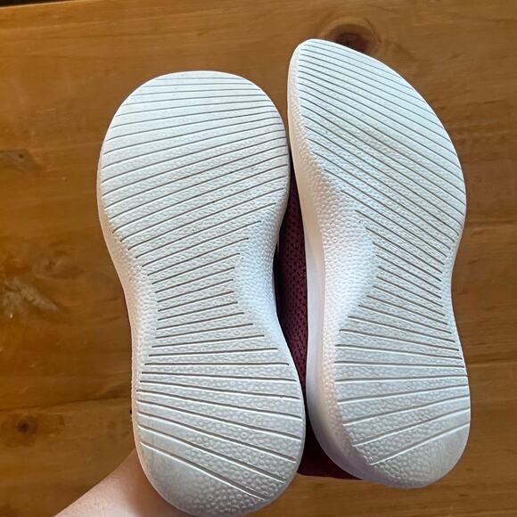 Allbirds Women’s Tree Runners Burgundy Red Sneakers Size 9 US / 39 EU - Picture 8 of 8